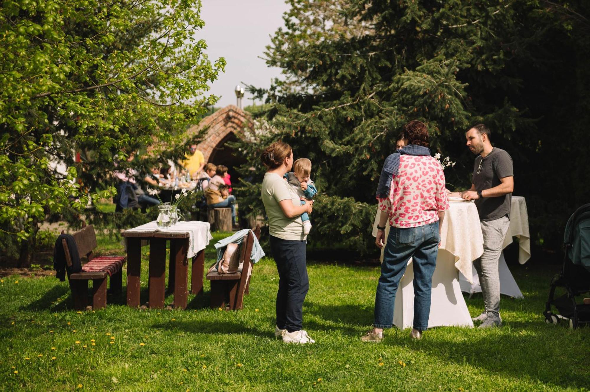 Casa Vatra Sinteului - Cu Sala De Evenimente De Capacitate Mare - Se Inchiriaza Integral Βίλα Socet Εξωτερικό φωτογραφία